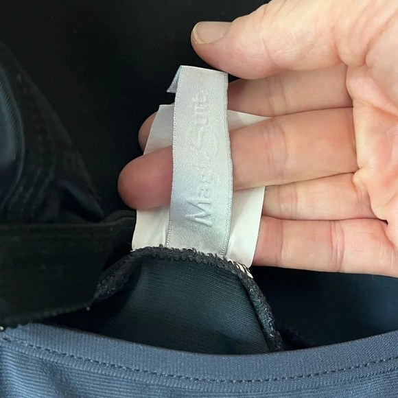 ❇️MAGIC-SUIT Swim Top 2 for $22 ❇️ - Picture 3 of 7